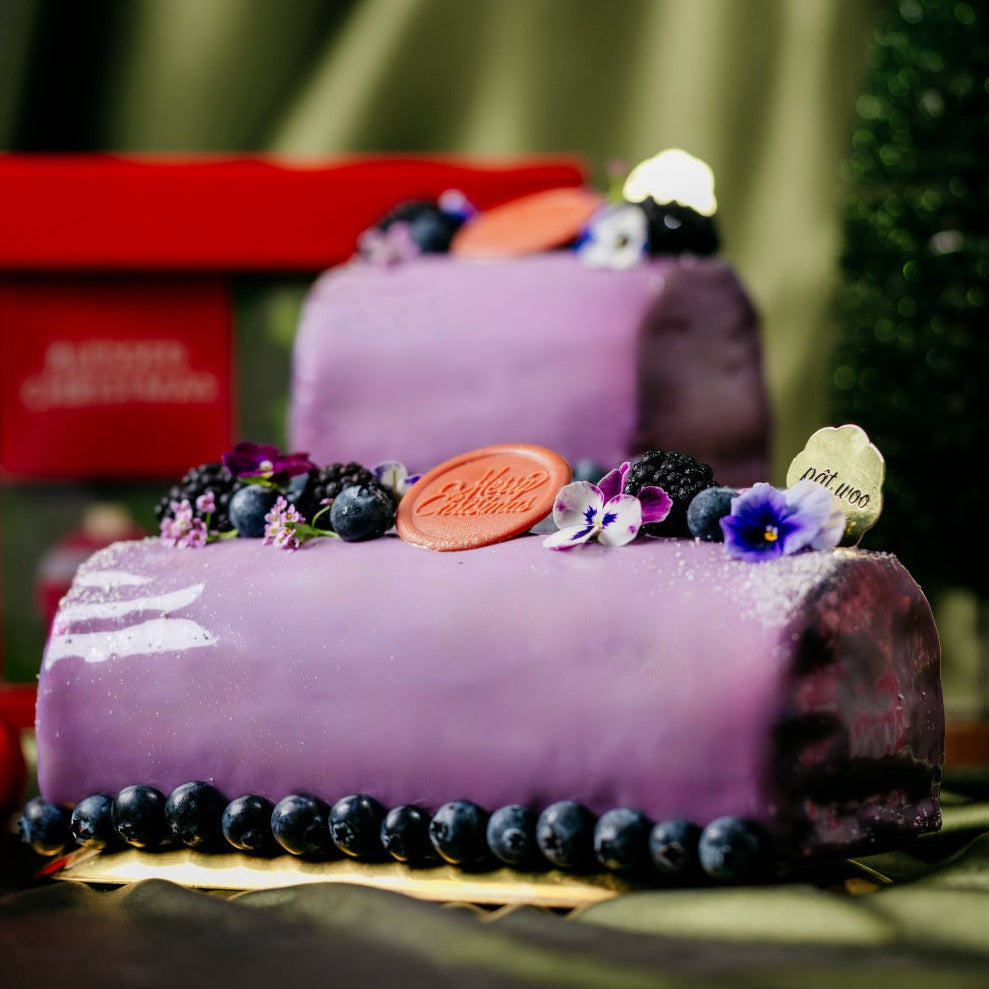 Christmas 2025 | Blueberry & Yoghurt Log Cake