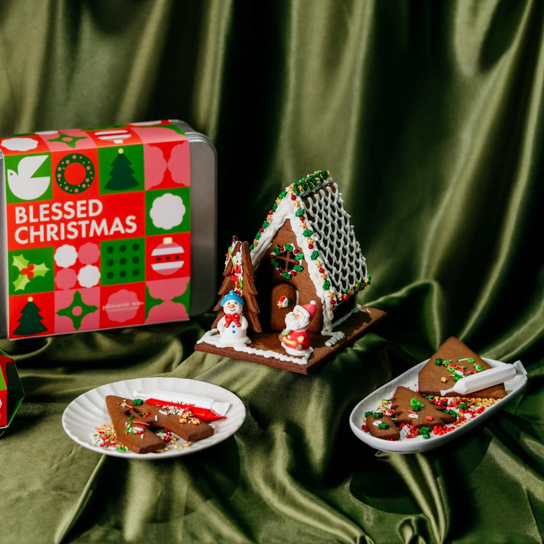 Christmas 2025 | DIY Gingerbread House